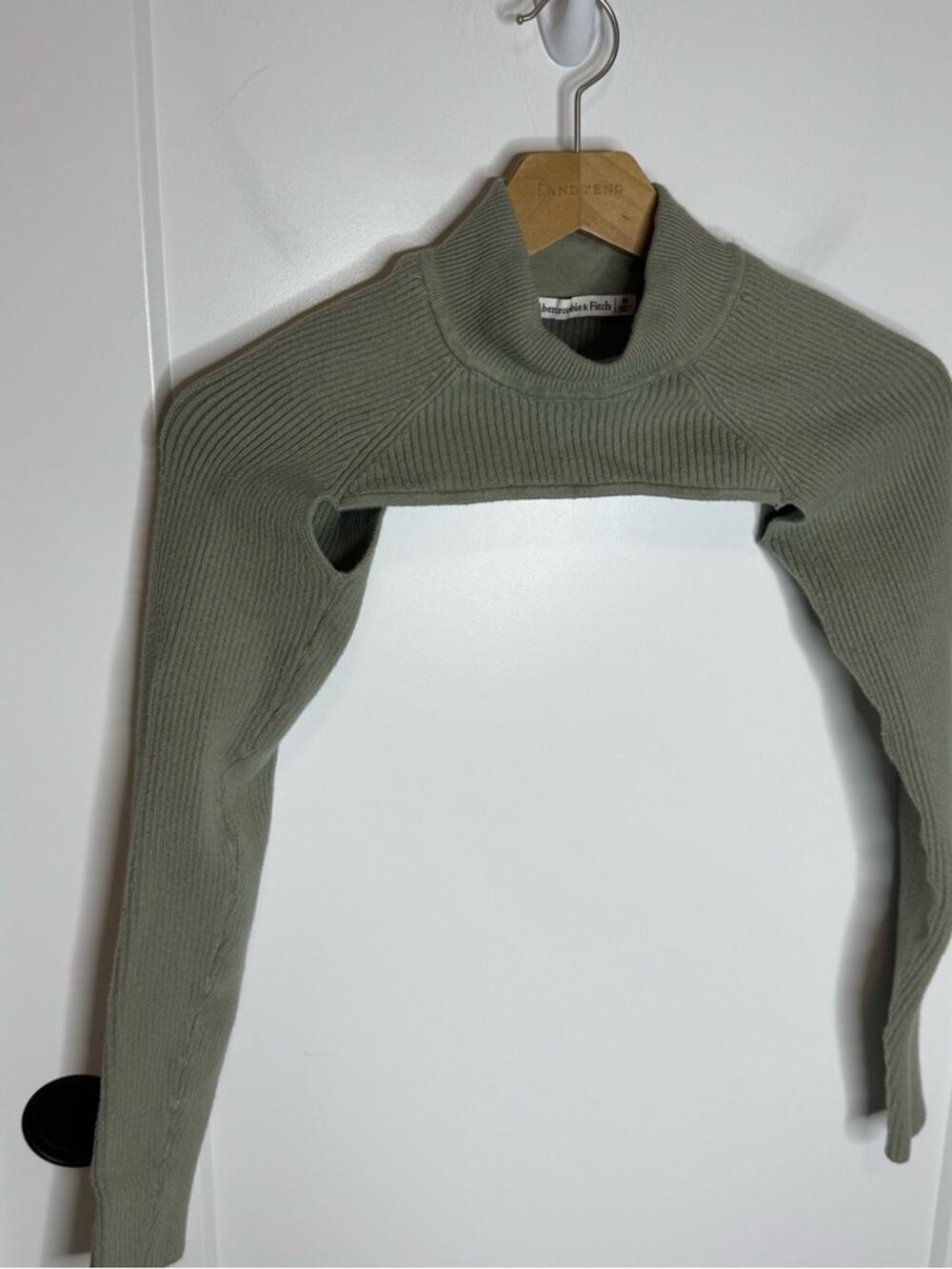 Abercrombie & Fitch Shrug Turtleneck Sweater Sage Green Ribbed Medium